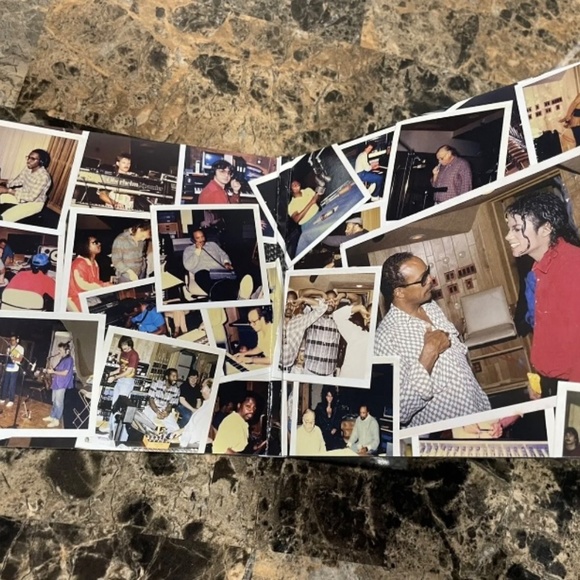 Michael Jackson BAD: 25th Anniversary Deluxe Edition - Picture 7 of 12